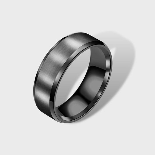 Round Black Ring